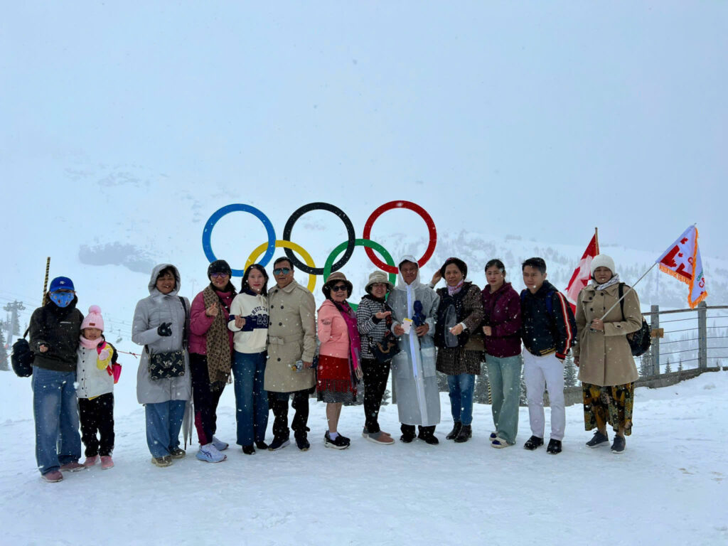 Tour Liên Tuyến Tây Đông Canada
