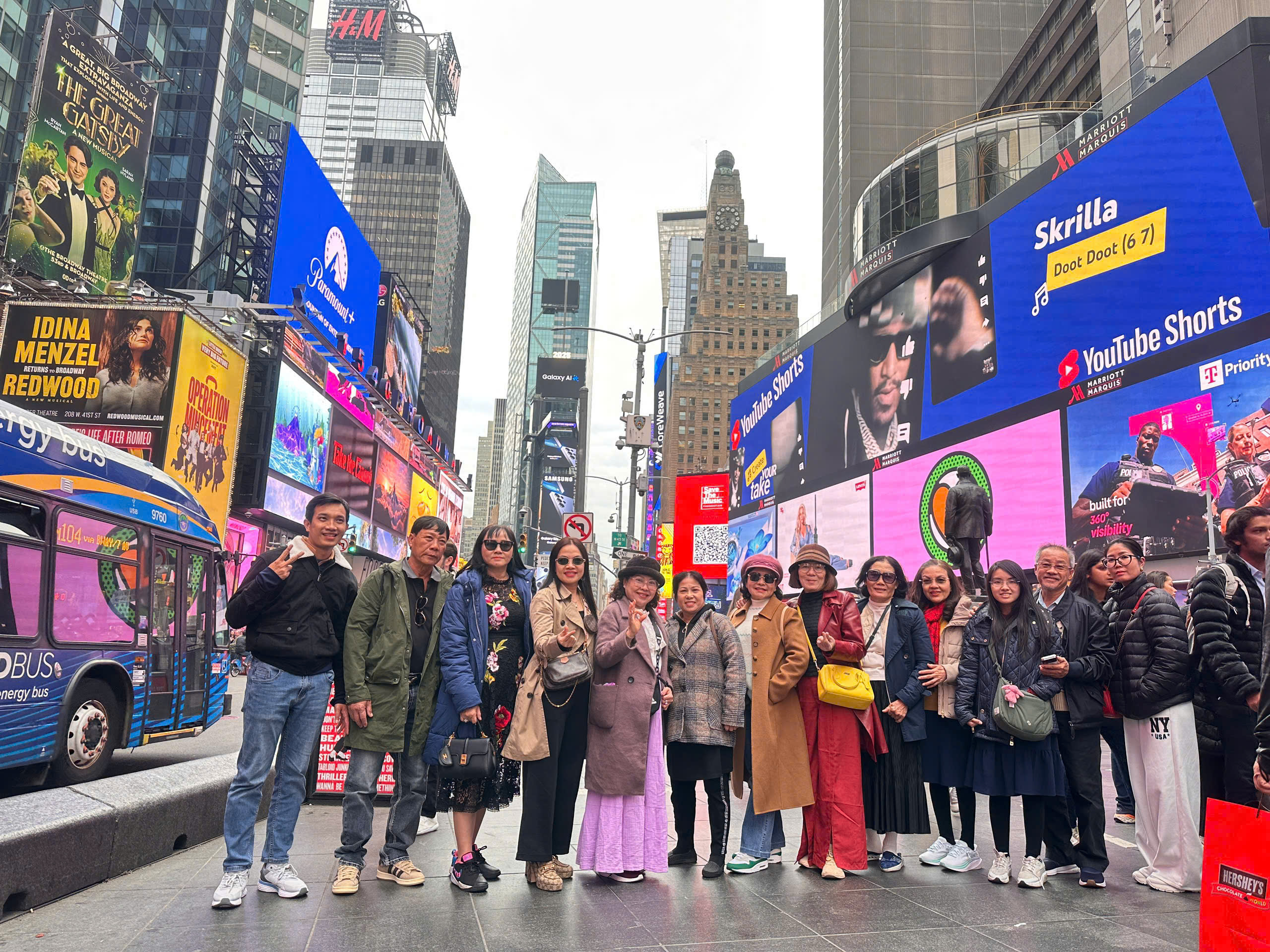 Tour Mỹ GIáng SinhTại New York