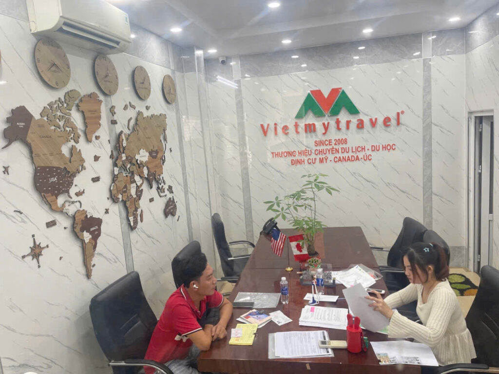 Vietmytravel hướng dẫn khách hàng về visa Mỹ
