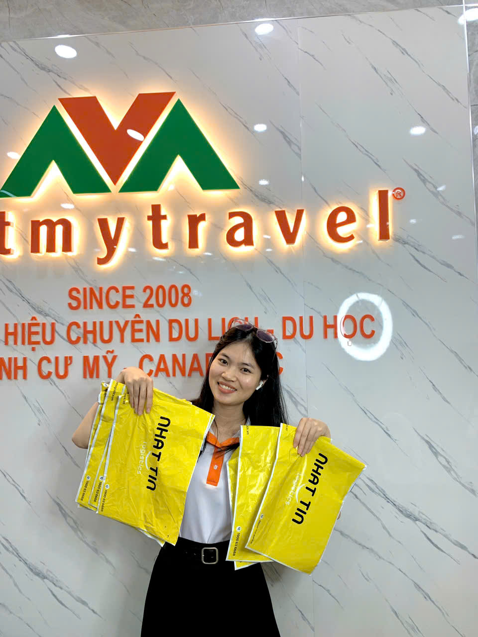 Nhận Kết Quả Visa Du Lịch Mỹ