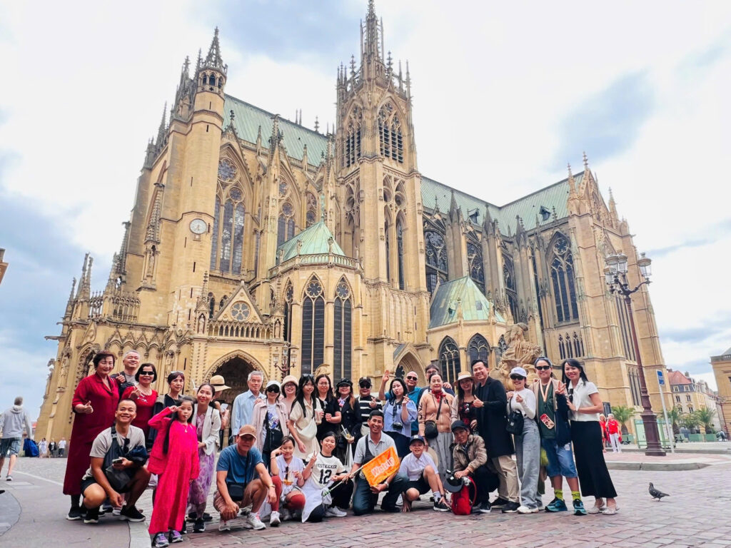 Tour Châu Âu 6 Nước