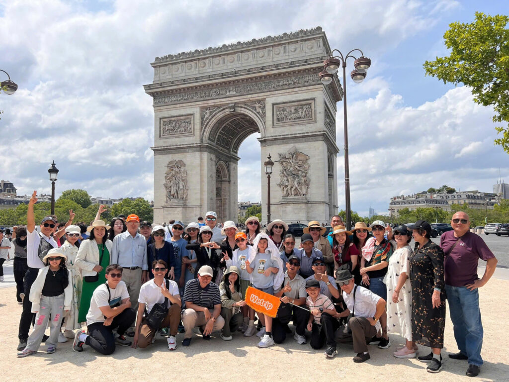 Tour Châu Âu 6 Nước