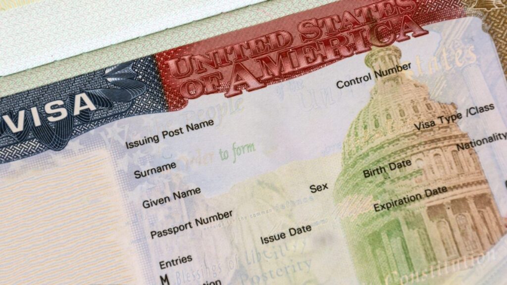 Dịch Vụ Visa Mỹ Bao Đậu Có Đáng Tin Không? Sự Thật Cần Biết